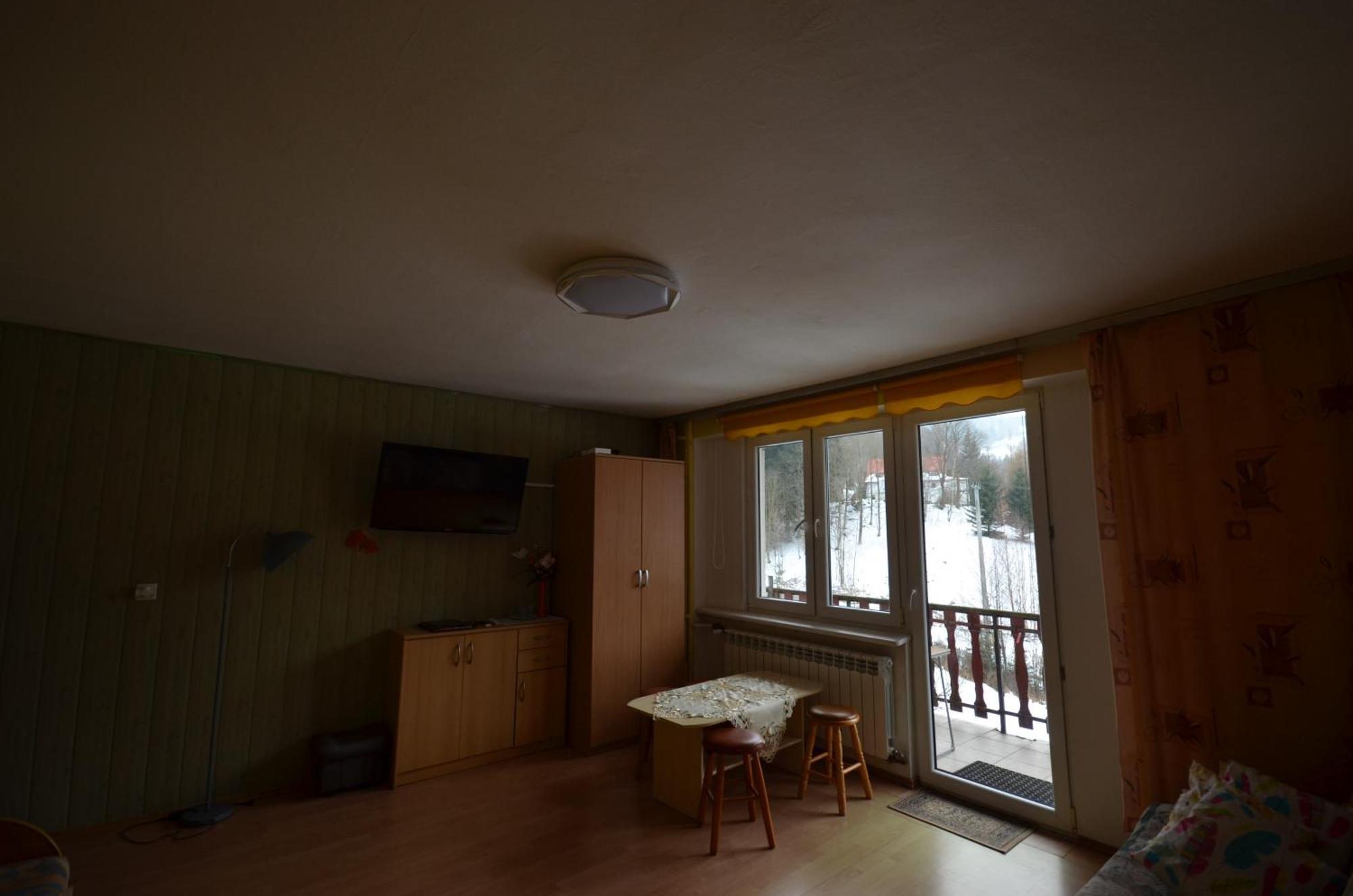Pod Modrzewiem Mieszkania Wakacyjne Duszniki Zdroj Exterior photo